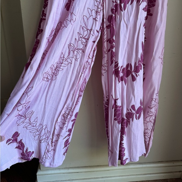 Ava Sky Fighting Eel Plumeria Romper - Picture 5 of 5